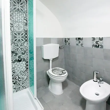 Blue Twins House * Nápoly